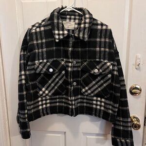 Plaid Button-Front Shacket Jacket - Black & White